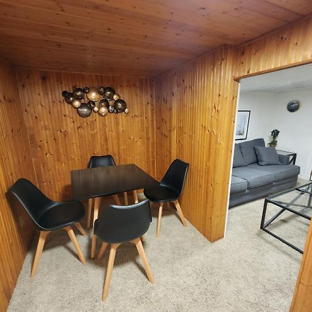 The Weber Suite Kitchener Esterno foto